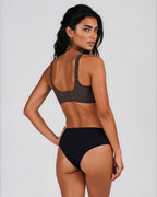 Sujetador Wave sin Aros Reafirmante con Cut-Out Triangular Shapeher
